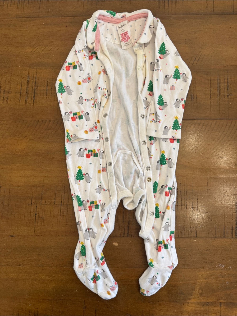 Baby Boden White Footed One-Piece with Penguin & Christmas Print